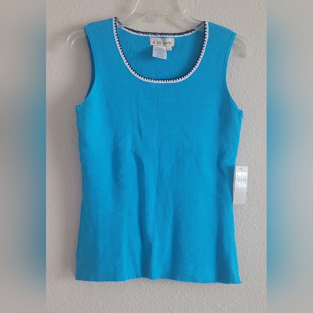 À la Carte Sz Small Bright Turquoise Ribbed Tank with Contrast Trim